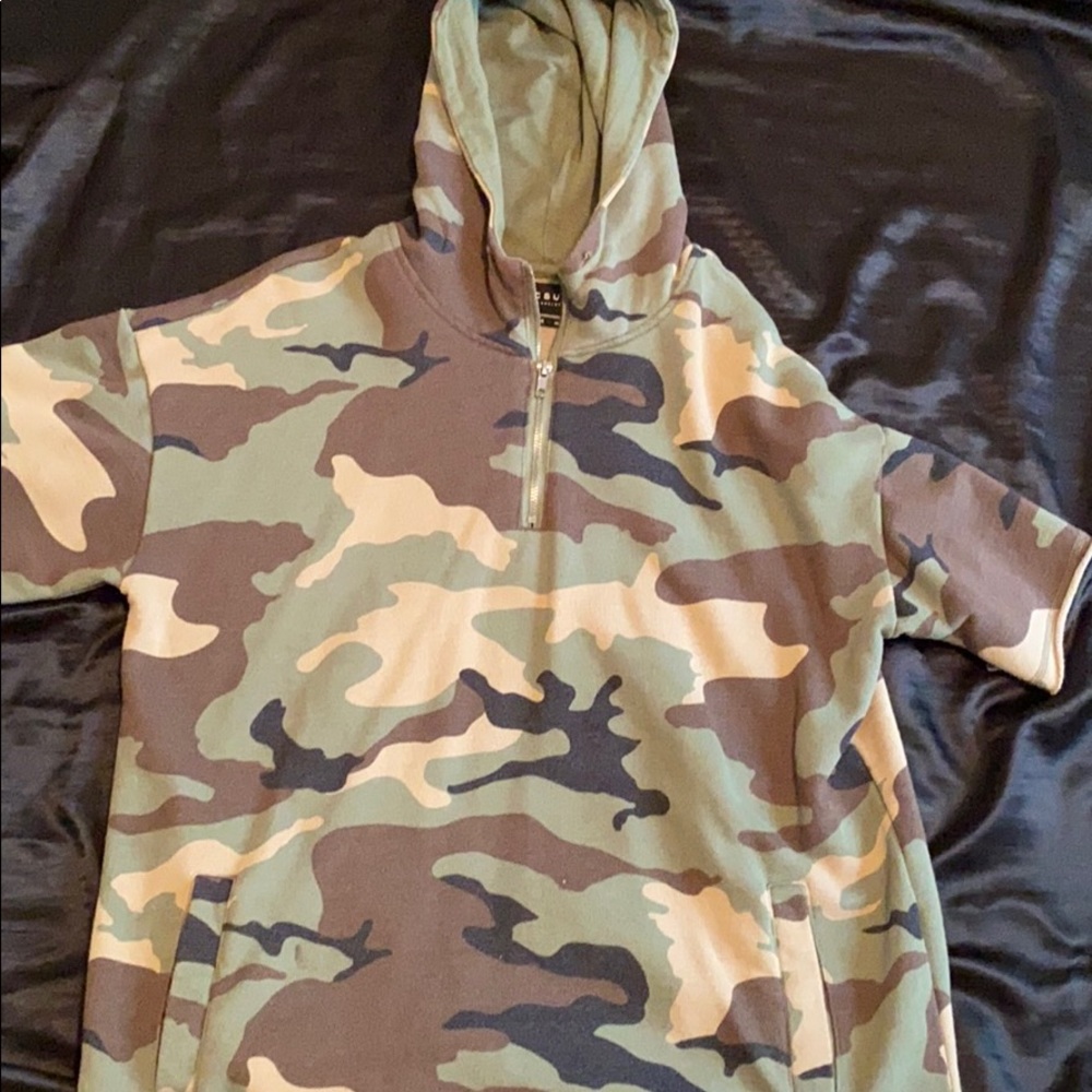 t shirt: Pacsun